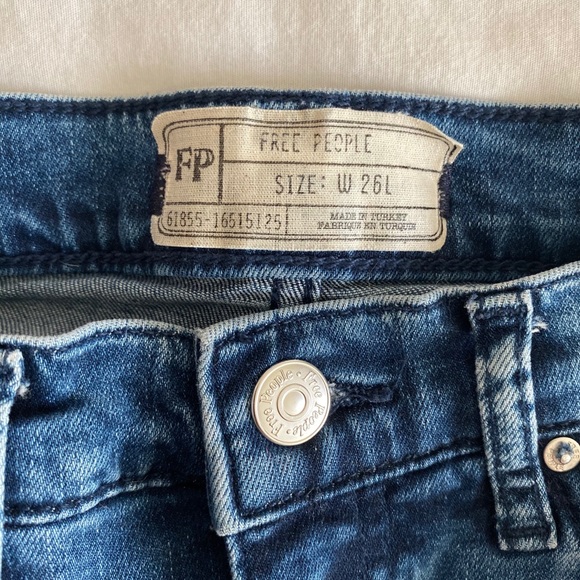 Free People Distressed Skinny Jeans - Picture 3 of 4